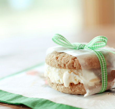 6blog-homemade-ice-cream-sandwich